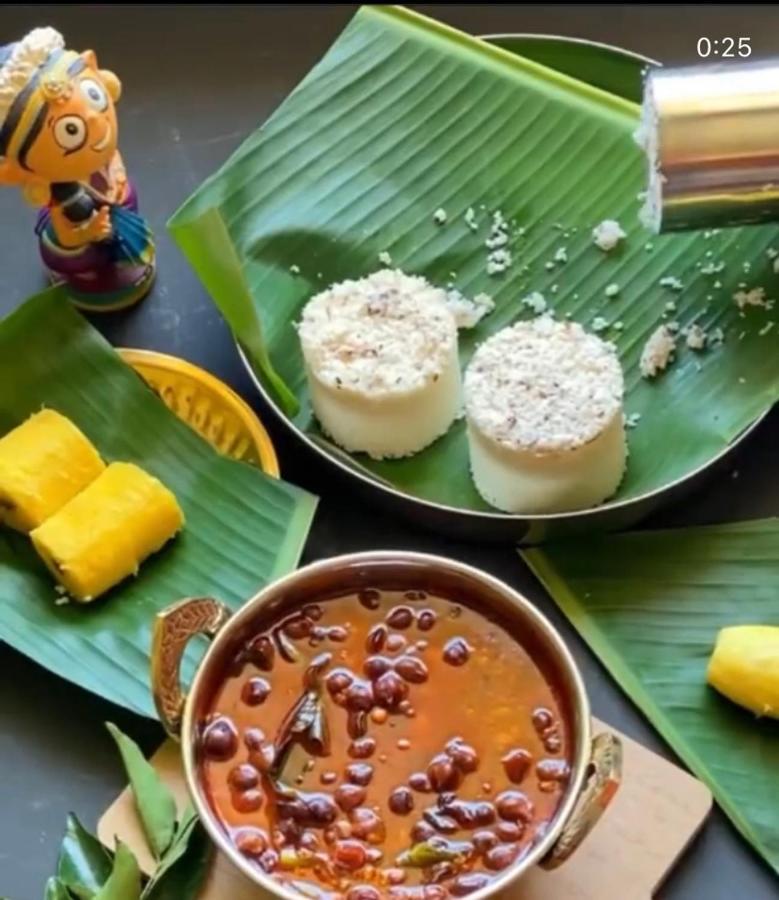 Poothali Homestay Nīleshwar エクステリア 写真